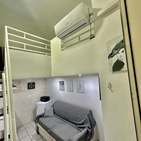 Casa Vacanza Nonna Dora Neapel Exteriör bild