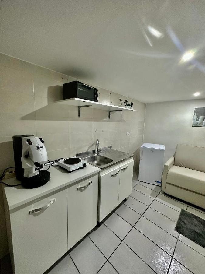 Casa Vacanza Nonna Dora Neapel Exteriör bild