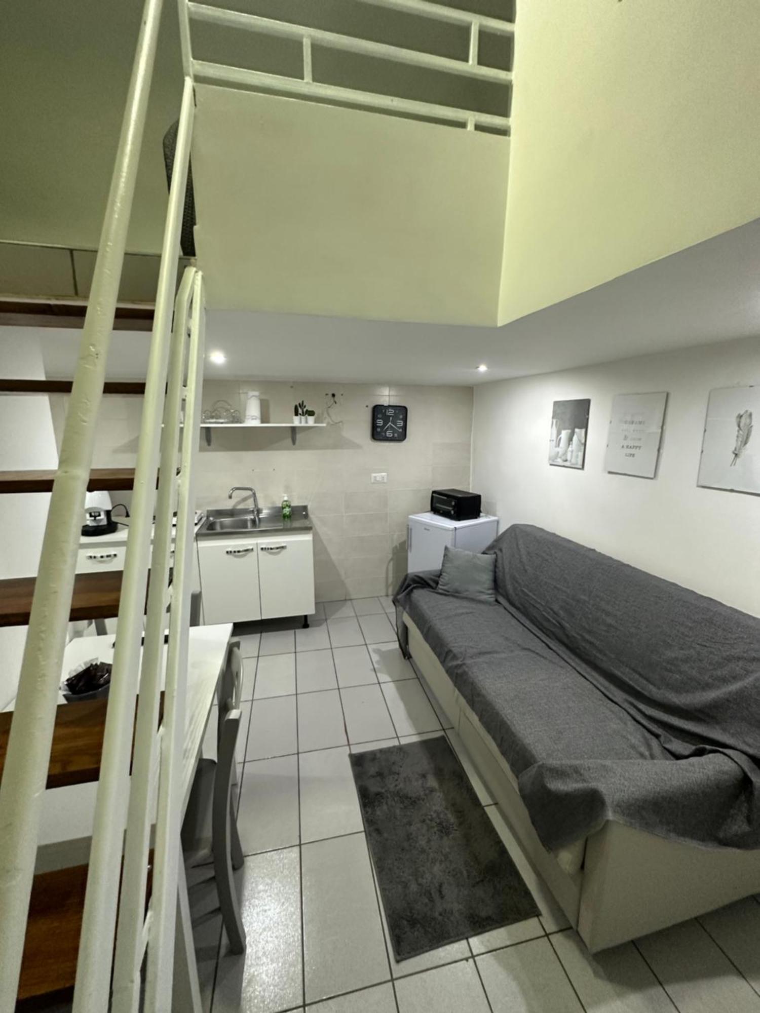 Casa Vacanza Nonna Dora Neapel Exteriör bild