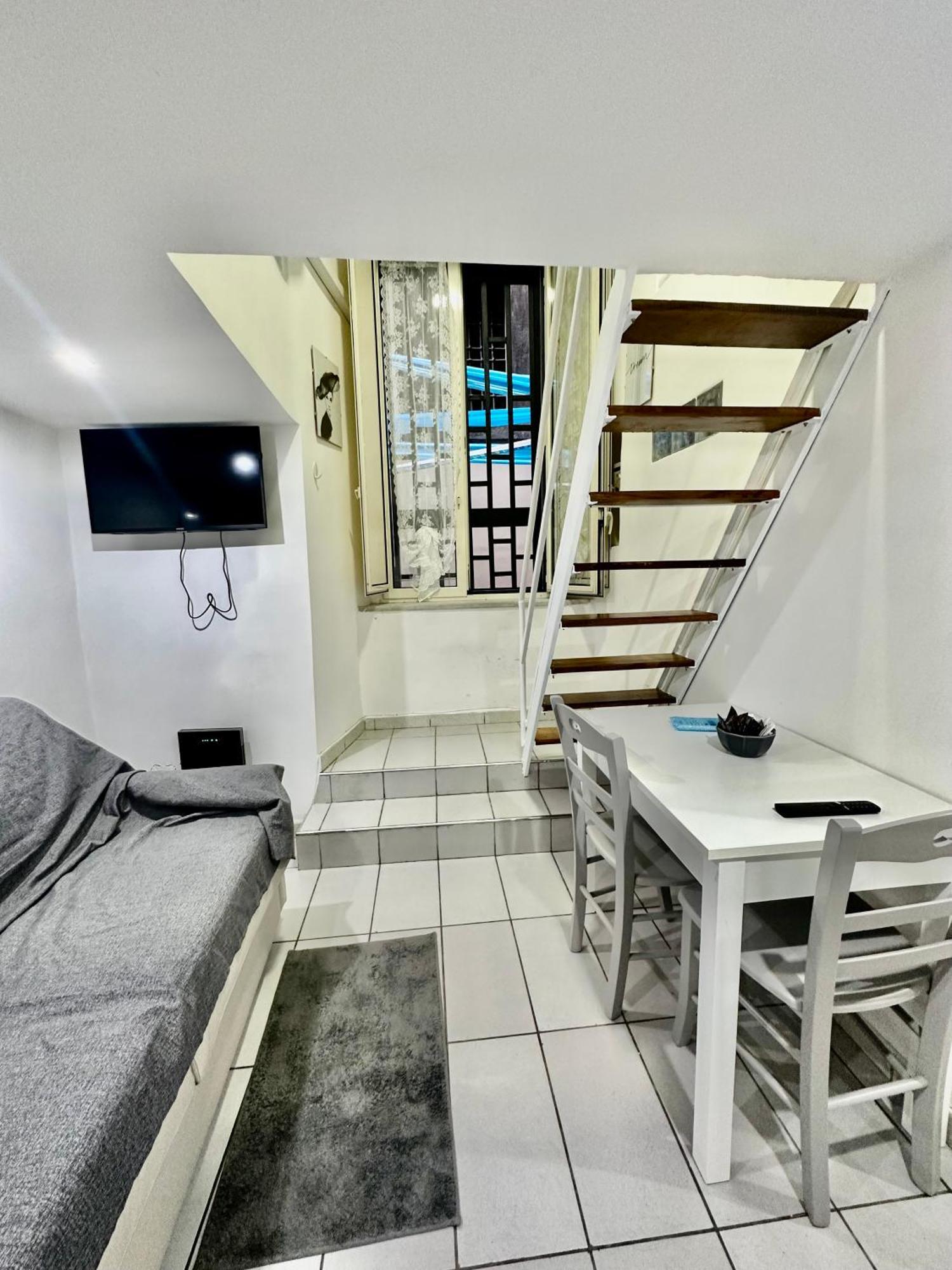Casa Vacanza Nonna Dora Neapel Exteriör bild